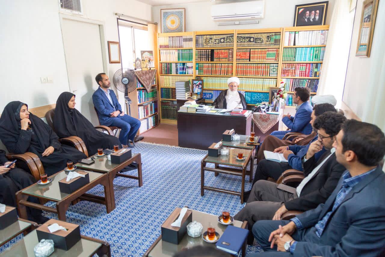 تقویت تفکر و تولید علم، راهکار حل مشکلات کشور